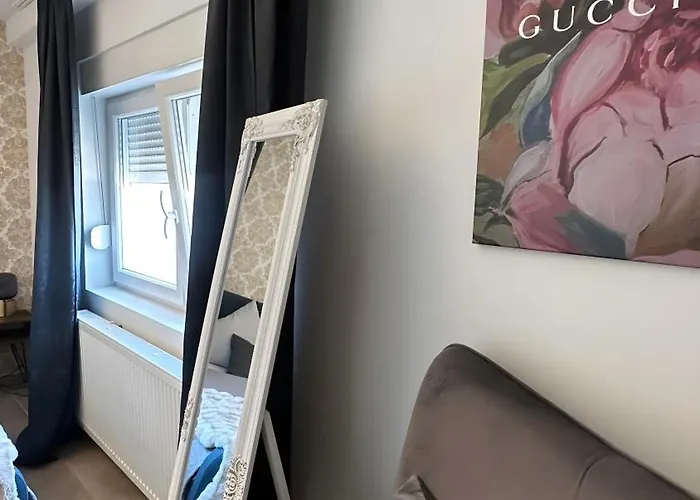 Deluxe Apartement Mit Terrasse