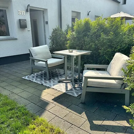 Deluxe Apartement Mit Terrasse Duisburg Exterior photo