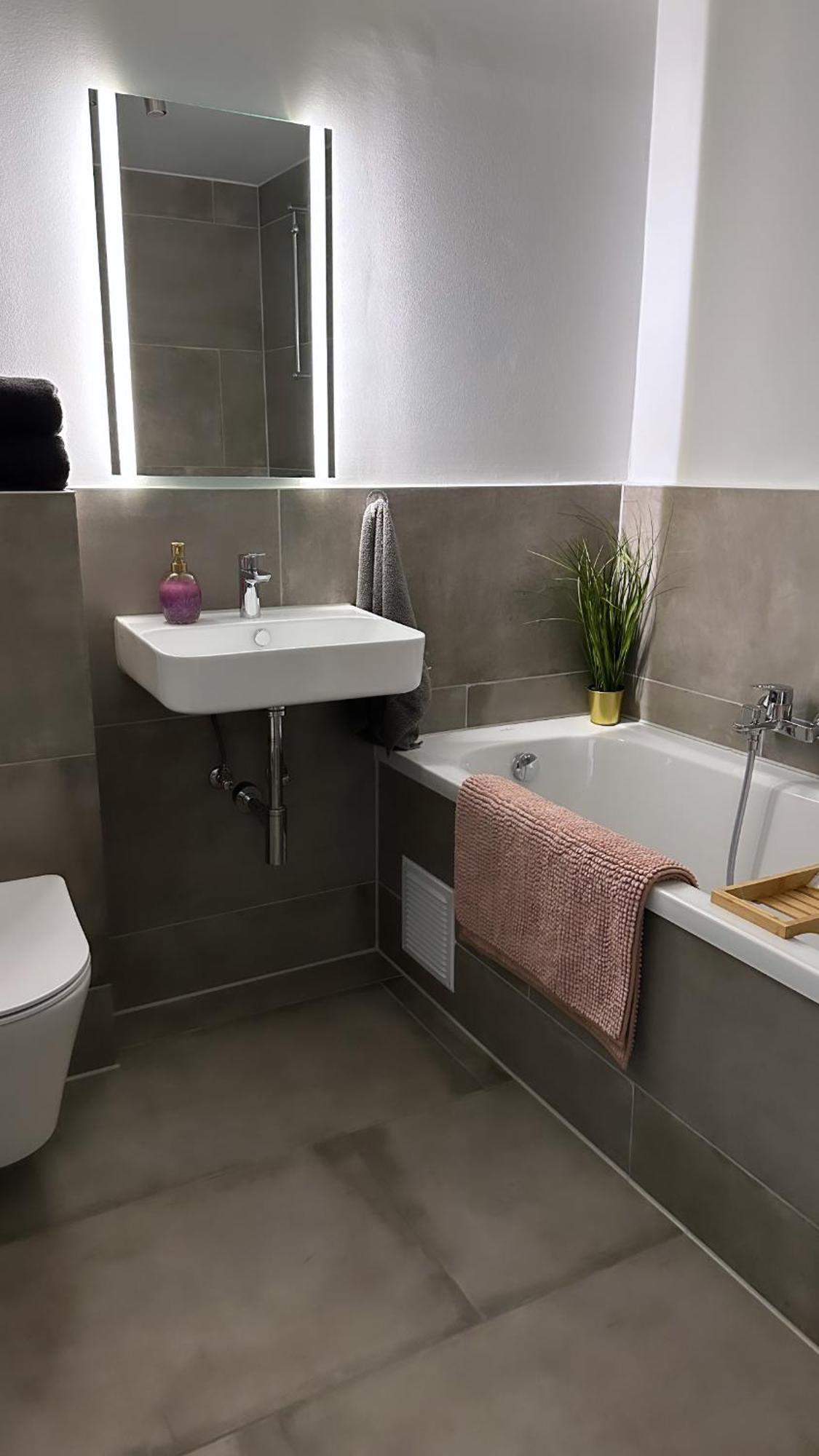 Deluxe Mit Terrasse Apartament *